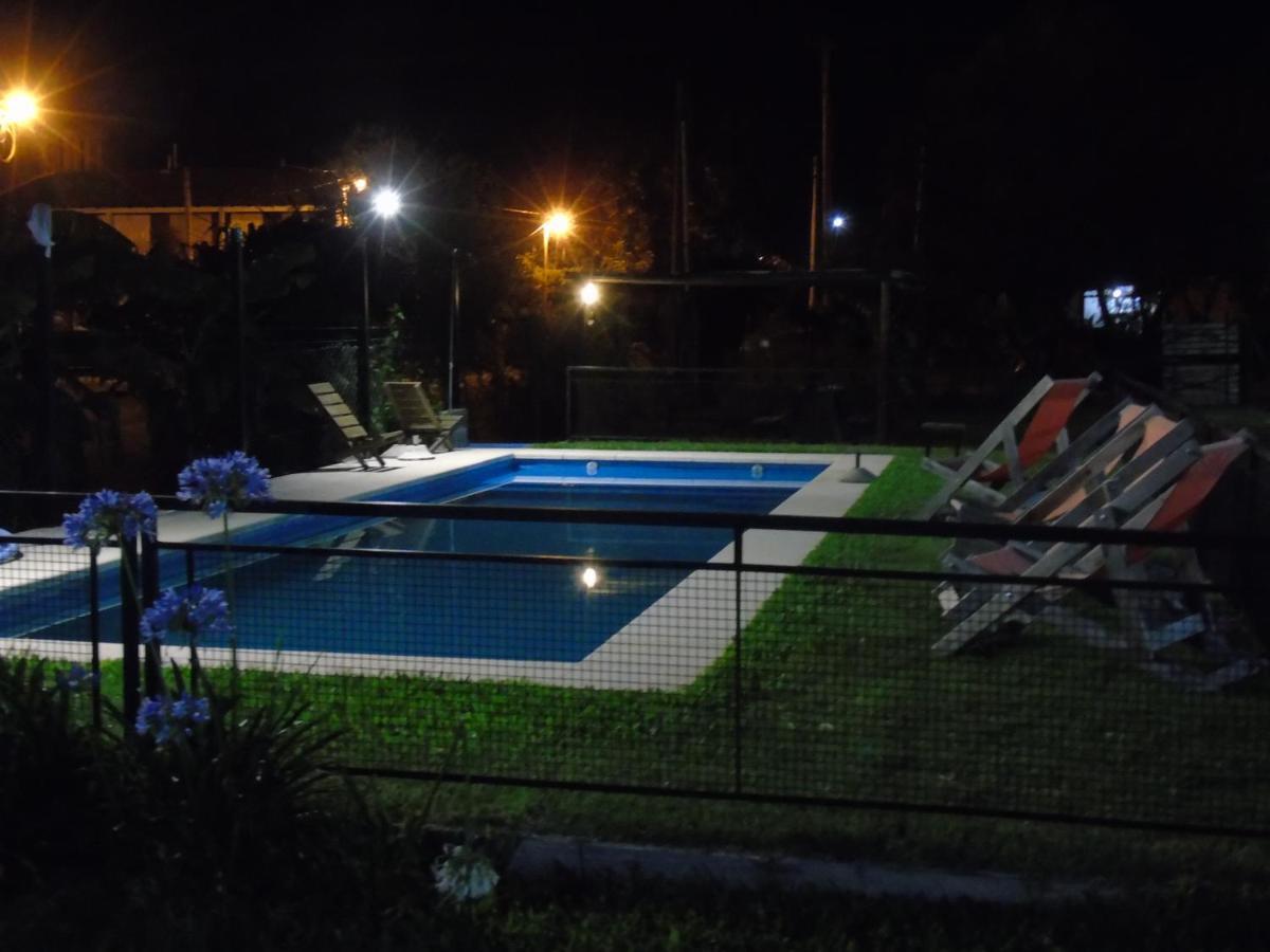 Aitue Bungalows Gualeguaychú 外观 照片