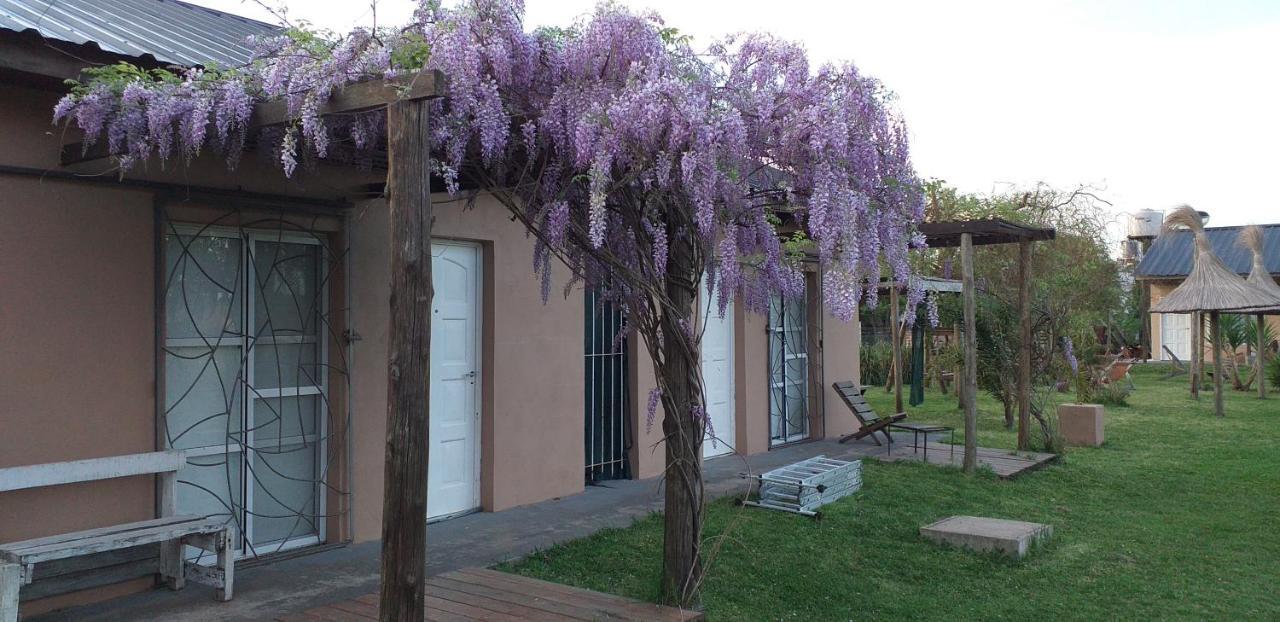 Aitue Bungalows Gualeguaychú 外观 照片