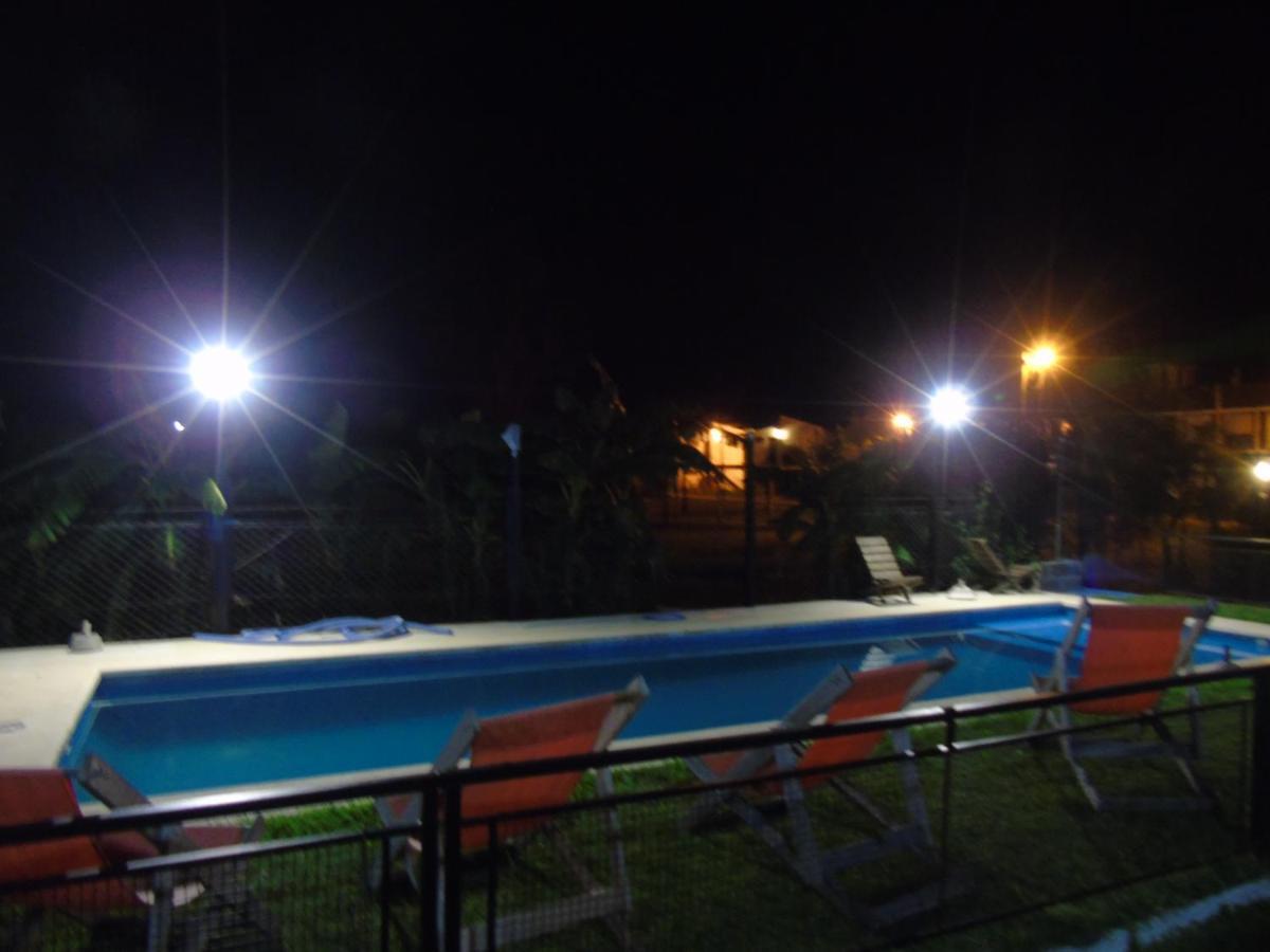 Aitue Bungalows Gualeguaychú 外观 照片